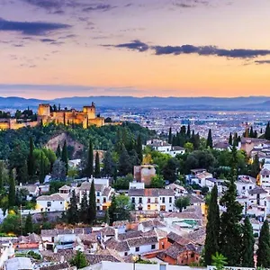 https://expoholidays-granada-centro-c-elvira-con-parking.es-andalucia.com